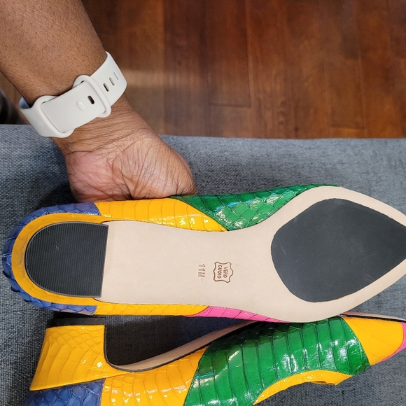 Vaneli dress shoes. Pink,green, yellow, and blue. Size 11. - Picture 3 of 8